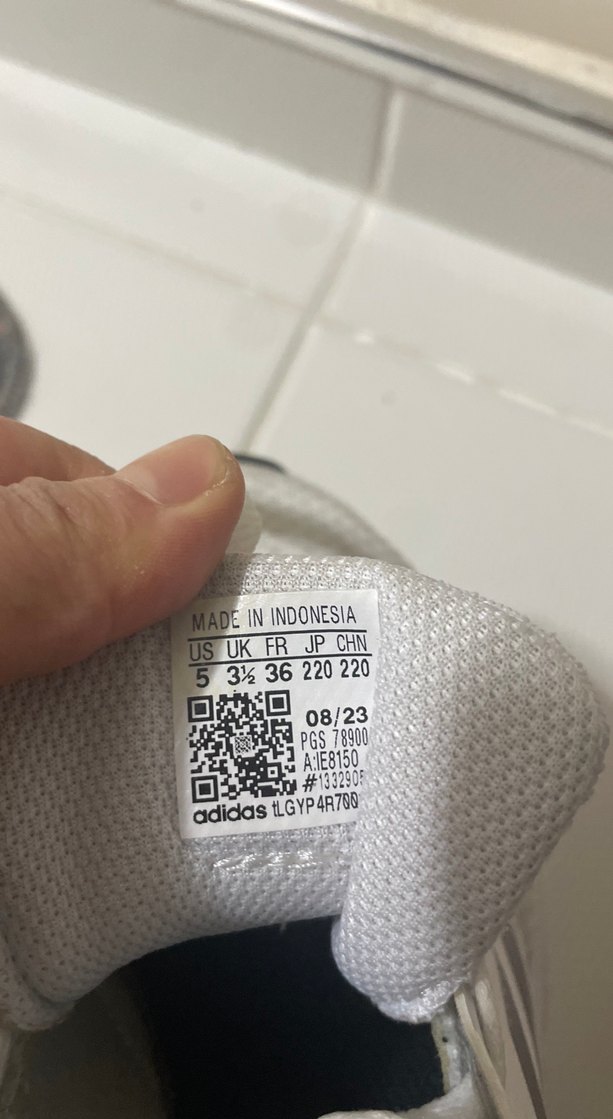 Beyaz adidas kadın 36 numara Spor Ayakkabı - Görsel 3