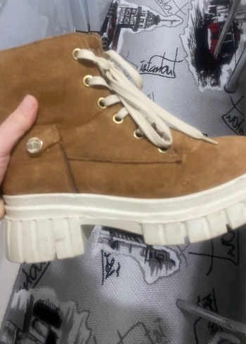 Bej Süet Kadın Platform Topuklu Bağcıklı Bot - Görsel 2