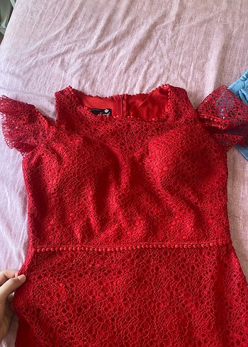 Kırmızı Dantel Midi Elbise - Görsel 2