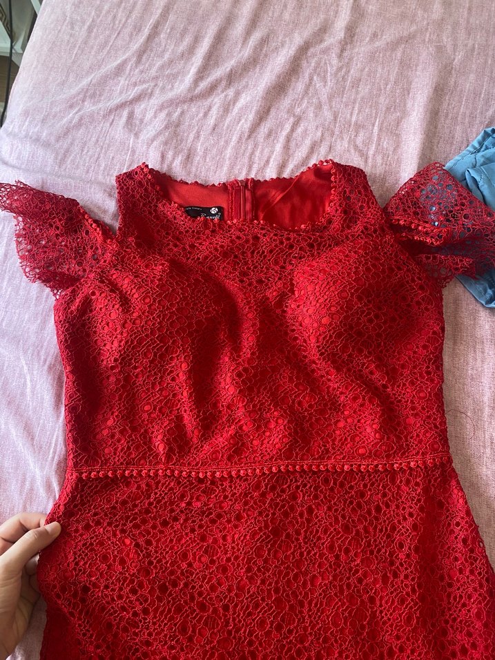 Kırmızı Dantel Midi Elbise - Görsel 2