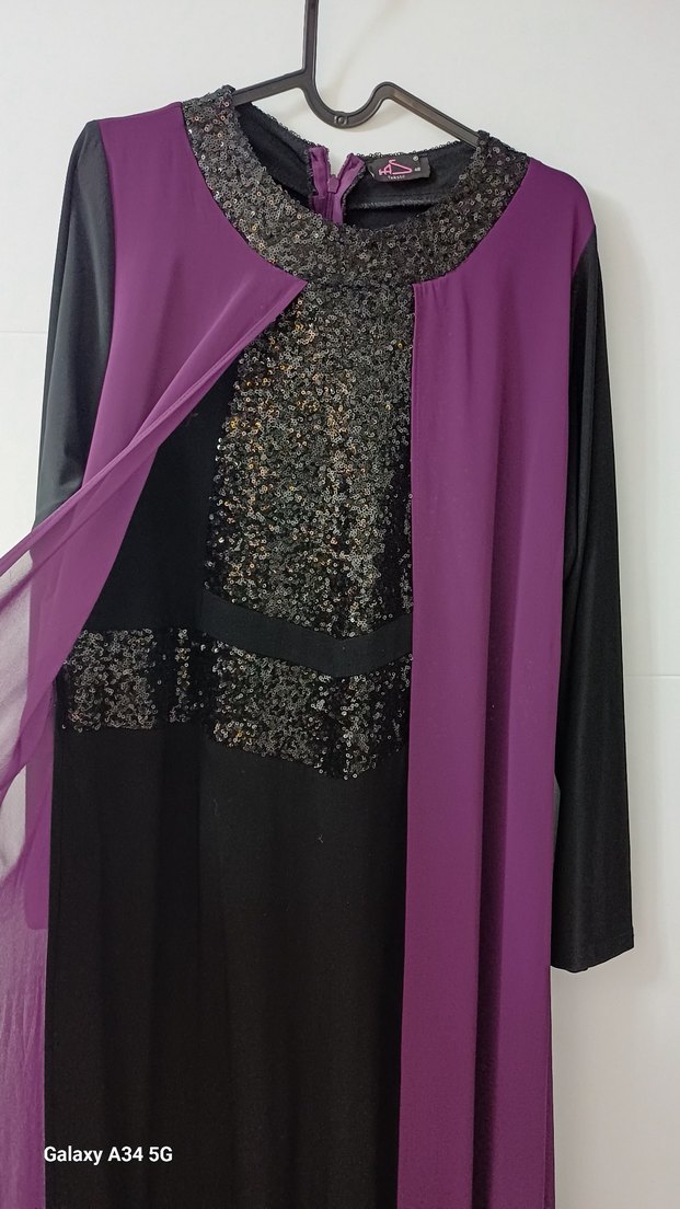 Uzun Mor Gotik Desenli Kadın Elbise - Görsel 3