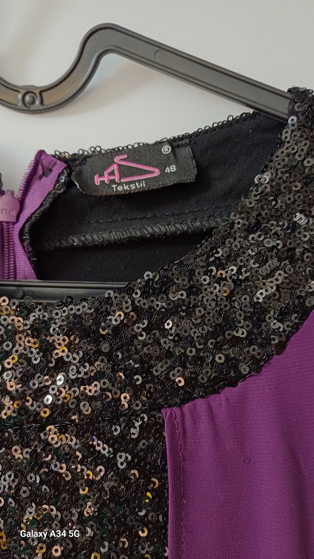 Uzun Mor Gotik Desenli Kadın Elbise - Görsel 4