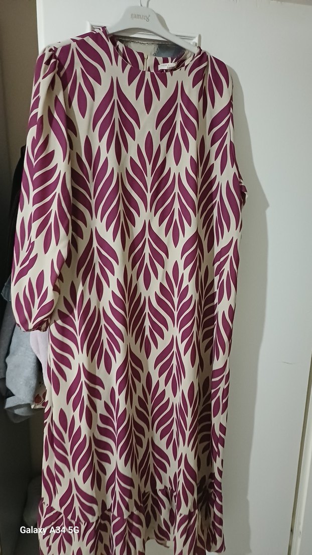 Bordo Desenli V Yaka Uzun Kadın Elbise - Görsel 2