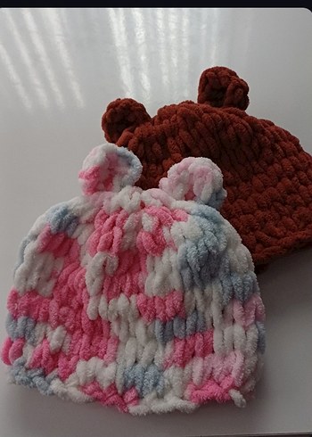 Çocuklar için Renkli Örgü Bere Seti - Görsel 3