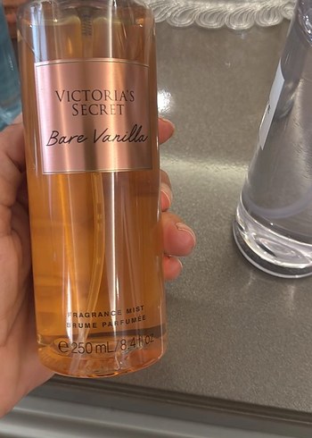 Victoria's Secret Bare Vanilla Kadın Parfümü