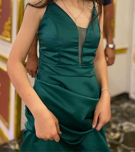 Yeşil abiye