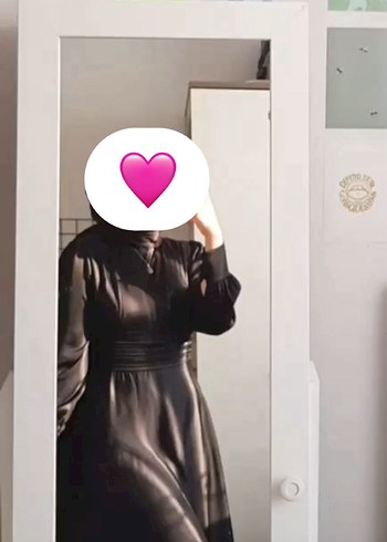 Uzun Siyah Gotik Kadın Elbise