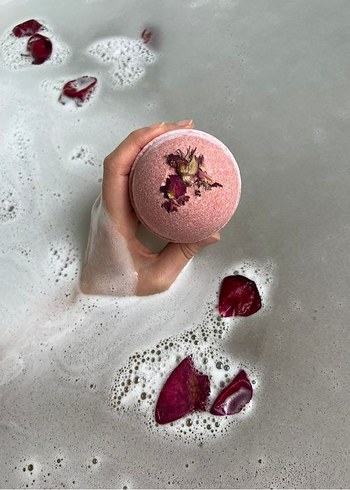 Gül Kokulu Banyo Bombası Küçük 20 Büyük 30 Ekstra Büyük 50