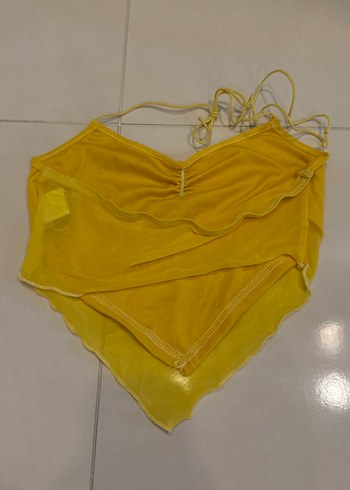 Sarı Drapeli Halter Yaka Crop Top - Görsel 2