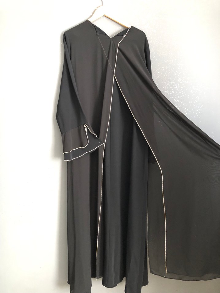 Siyah V Yaka Uzun Drapeli Elbise - Görsel 2