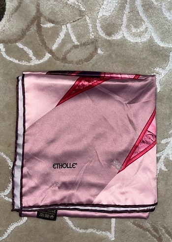 Pastel Pembe Parisian Street Wear Kadın Başörtü