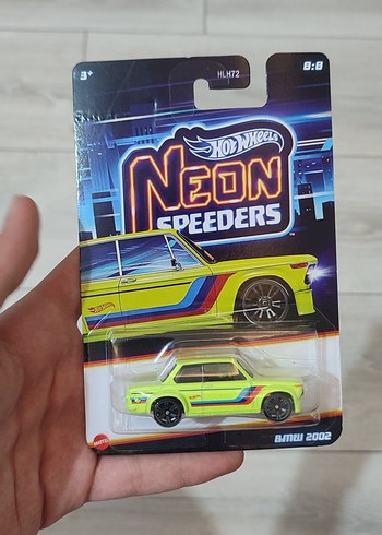 Hot Wheels Neon Speeders BMW 2002 Oyuncak Araba