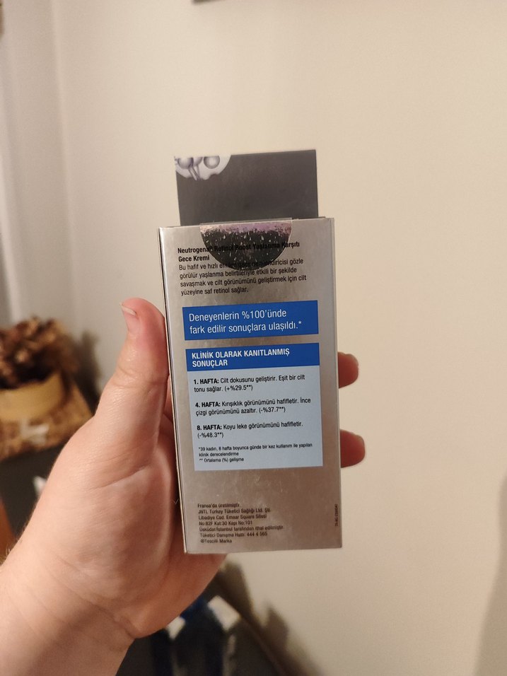 Neutrogena Retinol Boost Gece Kremi - Görsel 3