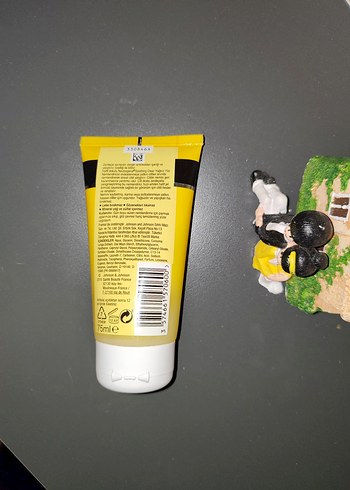 Neutrogena Neutrogena Soothing Clear Yüz Temizleyicik