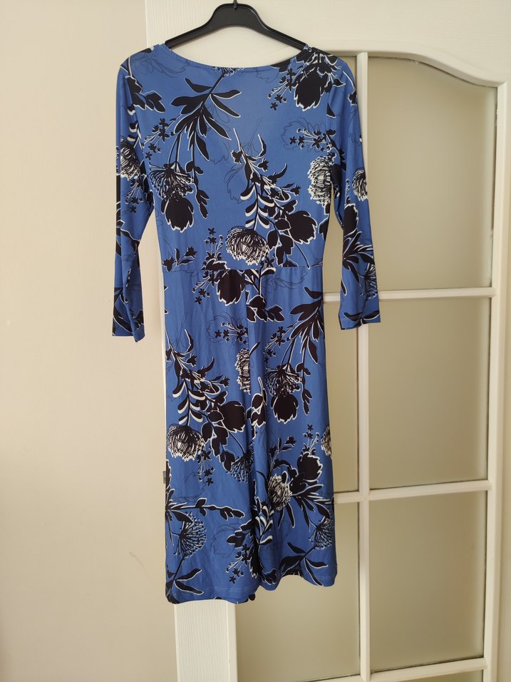 Mavi Çiçek Desenli Uzun Hamile Elbisesi - Görsel 3