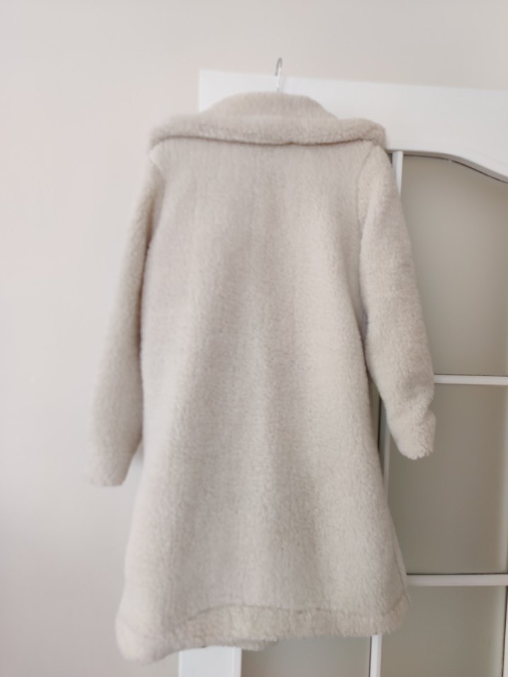 Krem Peluş Kaban - Görsel 3