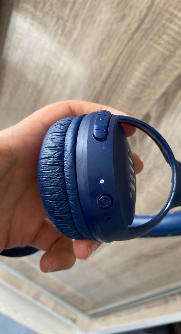 JBL Lacivert Kablosuz Kulaklık - Görsel 4