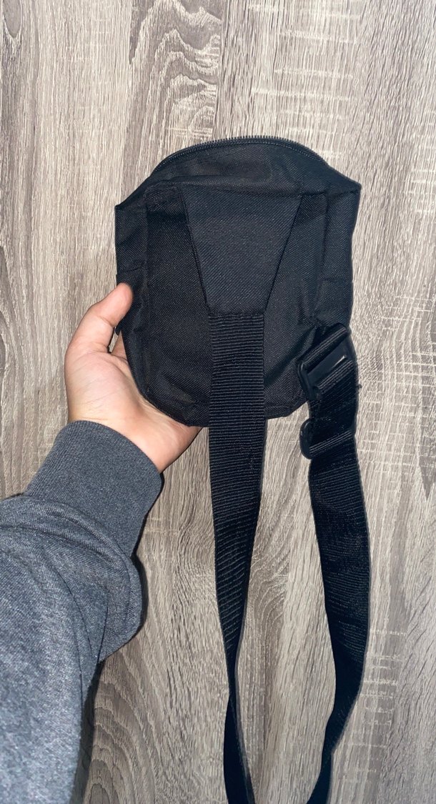 Nike Siyah Erkek Omuz Çantası - Görsel 3