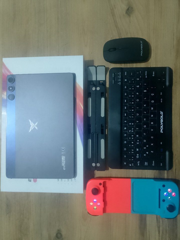 oyun tabletiSiyah Tablet ve Klavye Set artı oyun telefon kolu - Görsel 3