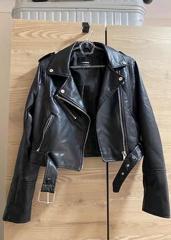 Bershka Kadın Siyah Deri Biker Ceket