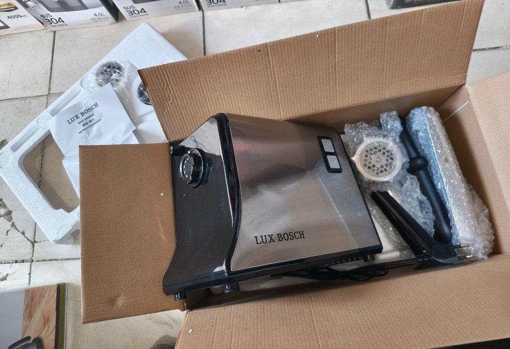 LUX BOSCH 3500W Et Kıyma Makinesi - Görsel 3