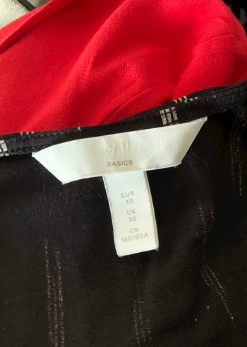 hm siyah v yaka kısa tulum - Görsel 3