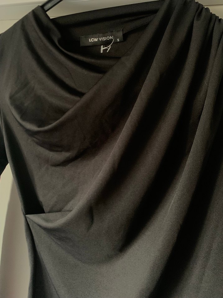 lcwaikiki drapeli siyah saten bluz - Görsel 2