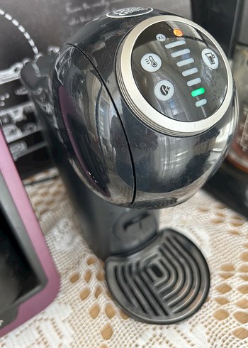Beden Renk Siyah Nescafe dolce gusto kapsüllü kahve makinesi