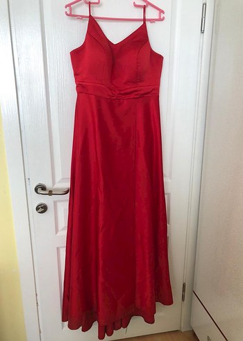 Kırmızı Uzun sırt detaylı saten  Kadın Abiye Elbise - Görsel 8