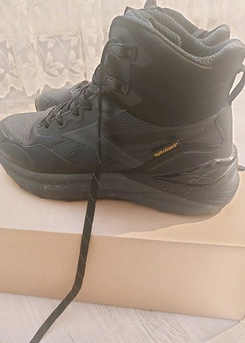 Reebok outdoor waterproof bot - Görsel 5