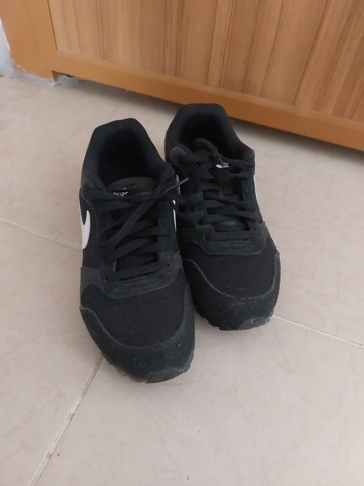 #Nike MD RUNNER 2 Spor #Ayakkabı #40.5 numara - Görsel 3