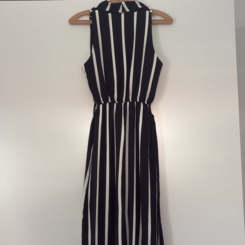 Çizgili Uzun Kadın elbise V Yaka - Görsel 5