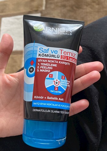 Garnier Saf ve Temiz Kömürlü 3'ü 1 Arada Yüz Temizleyici