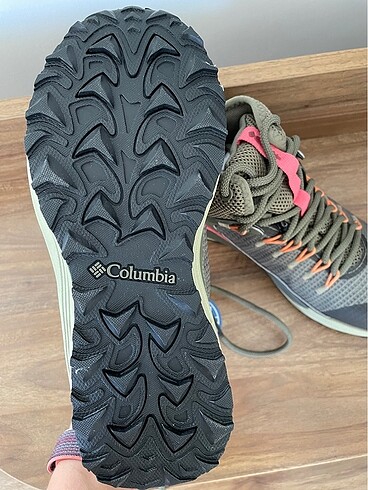 37,5 Beden Columbia bot