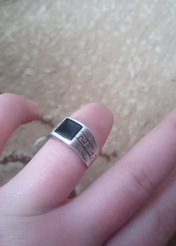 Minimalist Siyah Erkek Yüzük - Görsel 2