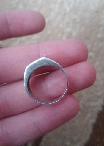 Minimalist Siyah Erkek Yüzük - Görsel 3