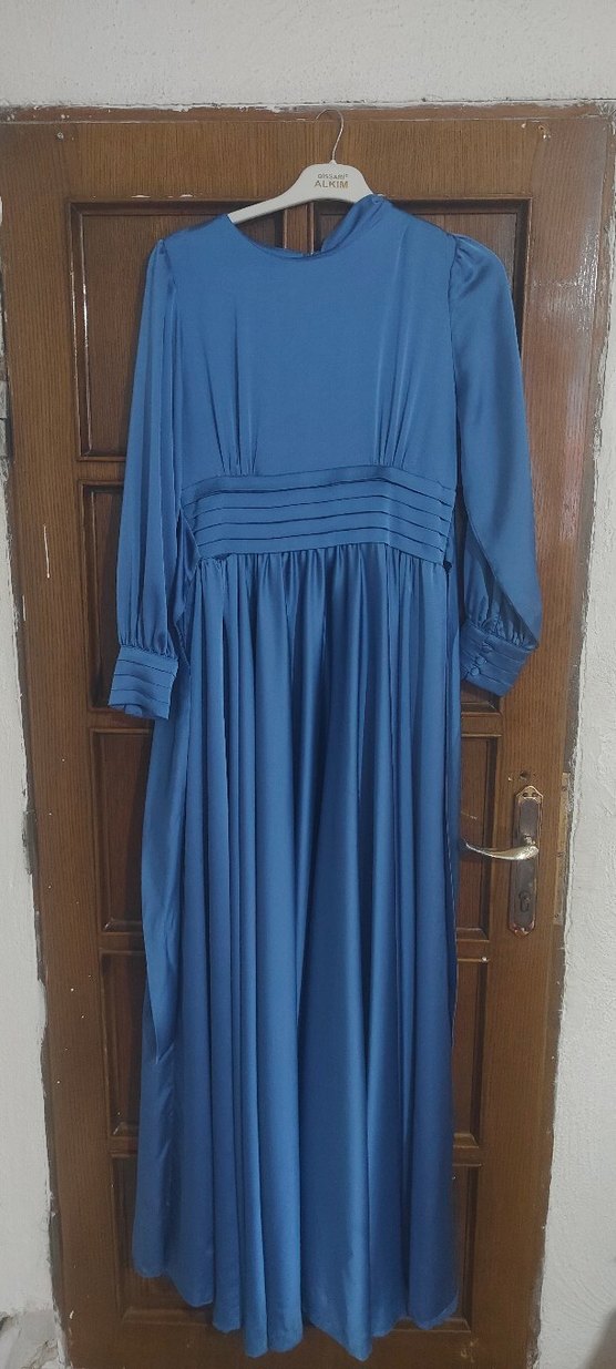 Mavi Tesettür Mezuniyet Elbisesi - Görsel 3