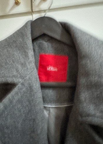 Gri Düğmeli Klasik Kaban - Görsel 2