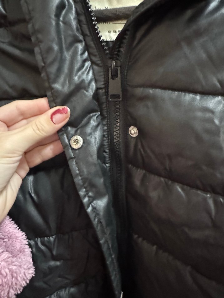 Siyah Kapüşonlu Düğmeli kız çocuk Mont - Görsel 2