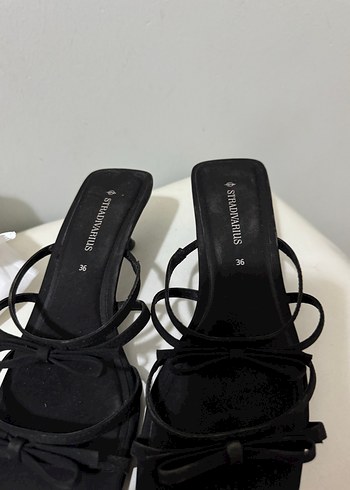 Siyah Minimalist Stiletto Topuklu Kadın Sandalet - Görsel 2