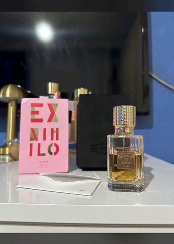 EX NIHILO Vesper glits Kadın Parfümü ve chanel chance Leau edt