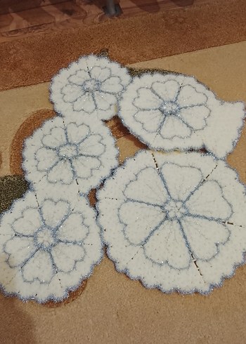 El Yapımı Çiçek Desenli Dekoratif Tabaklar - Görsel 4