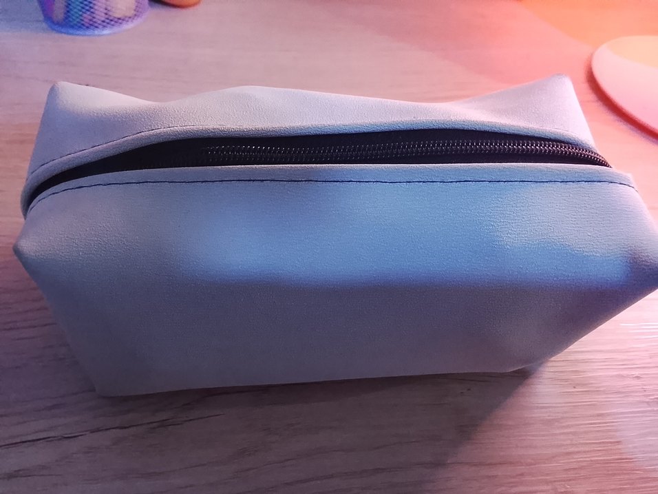 Fermuarlı Gri Kadın Makyaj Çantası dortlu - Görsel 3