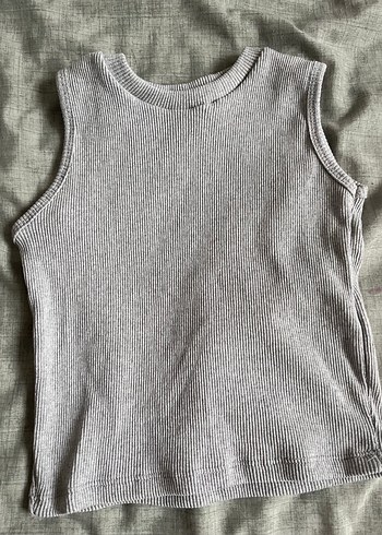 Gri Desensiz Crop Top - Görsel 2