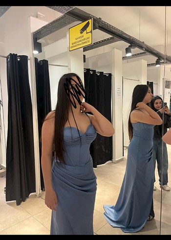 Straplez Mavi Uzun Drapeli Abiye Elbise
