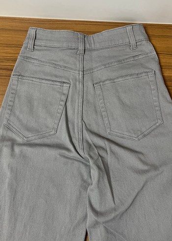 Gri Normal Kesim Kadın Denim Pantolon - Görsel 5