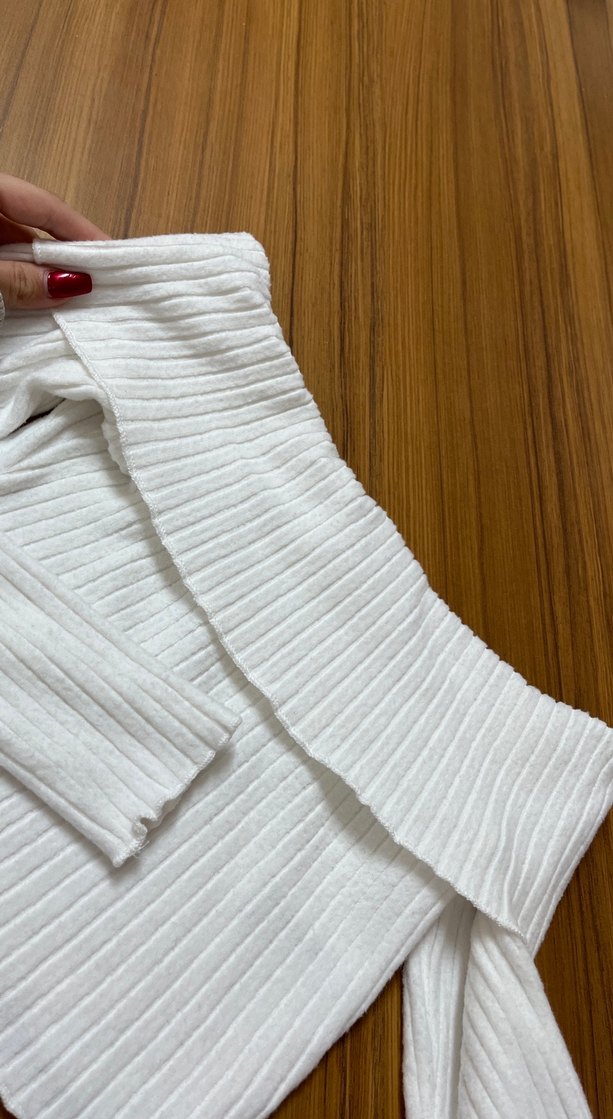 Beyaz Triko Kayık Yaka Kadın Kazak - Görsel 5