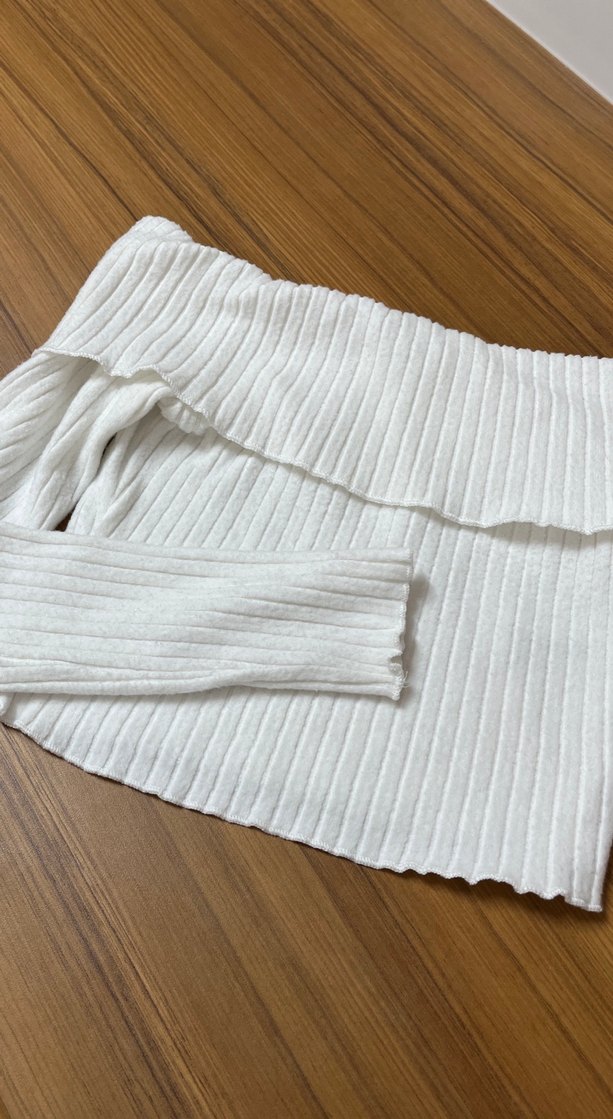 Beyaz Triko Kayık Yaka Kadın Kazak - Görsel 3