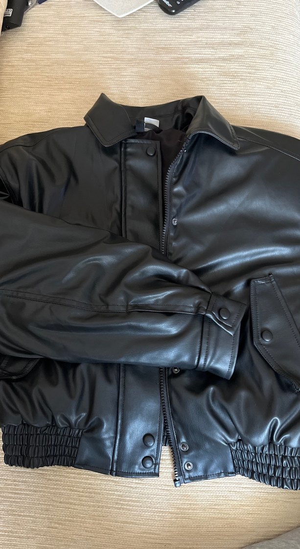 Kadın Siyah Deri Ceket - Görsel 3