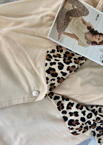 Kürklü Leopar Desenli Mini Kadın Kumaş Pantolon